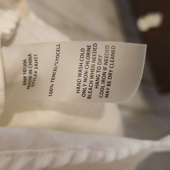 🎅Soft Surroundings Cream Button Down Shirt XL - Picture 3 of 3